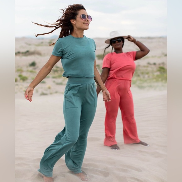 Savvi Courtney Set in Teal Green - Picture 10 of 16